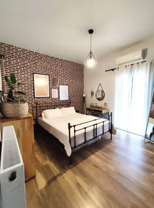 Voukamvilia Boutique Apartment Ágios Matthaíos Esterno foto
