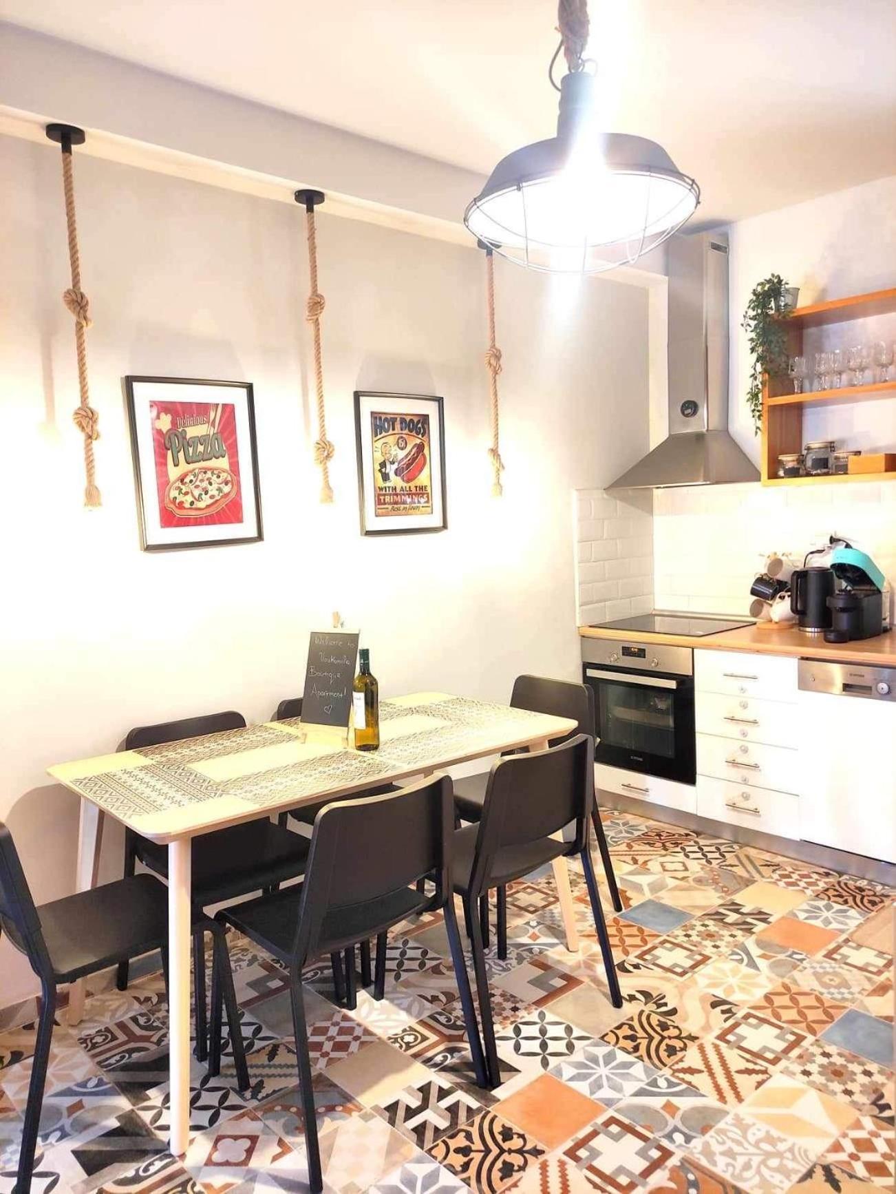 Voukamvilia Boutique Apartment Ágios Matthaíos Esterno foto